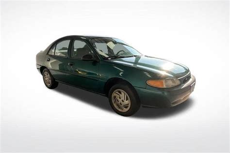 escort 98|1998 Ford Escort Specs & Feature Comparisons